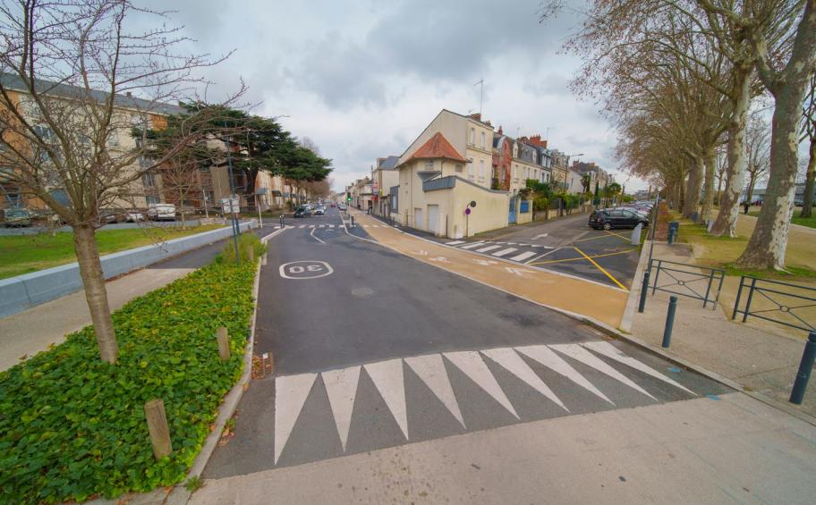 Eiffage Route inaugure une piste cyclable Bioklair® à Angers (49)